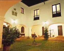 Hotel La Del Marques 3*